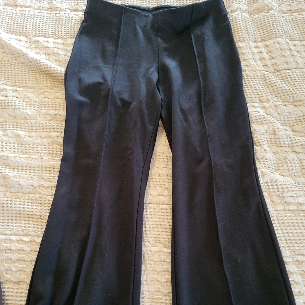 GAP - Black Women's High Rise Kick Crop Pants